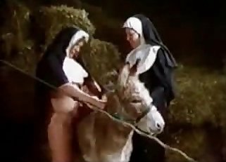 Retro bestiality video to blow your mind